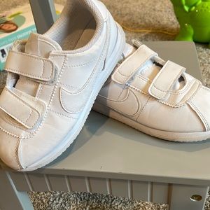 Girls Nike tennis shoes size 12
